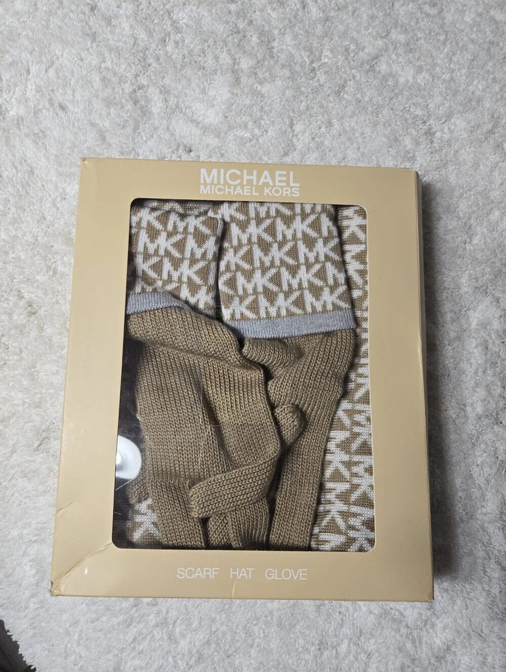 Michael Kors Scarf And Gloves Set NWT